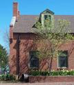 Brick and Tulips
Picture # 3016
